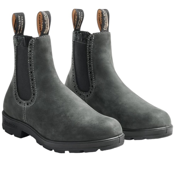 Blundstone Original Chelsea Boots in Rustic Black Suede AU 3 US 6